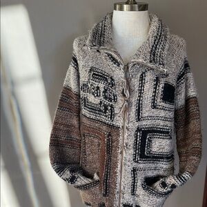 Wilfred Free Textured Knit Sweater